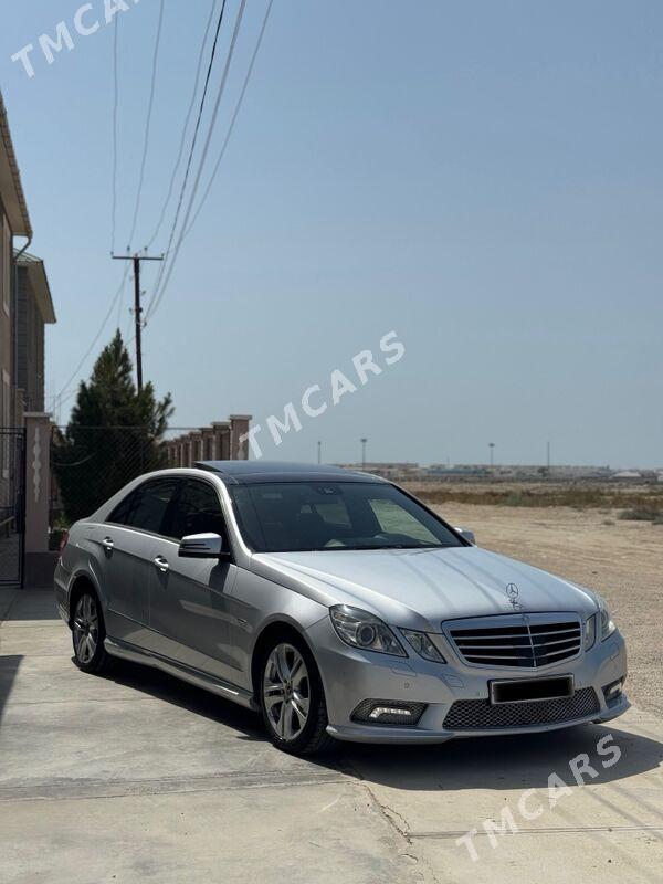 Mercedes-Benz E350 2010 - 275 000 TMT - Hazar - img 4