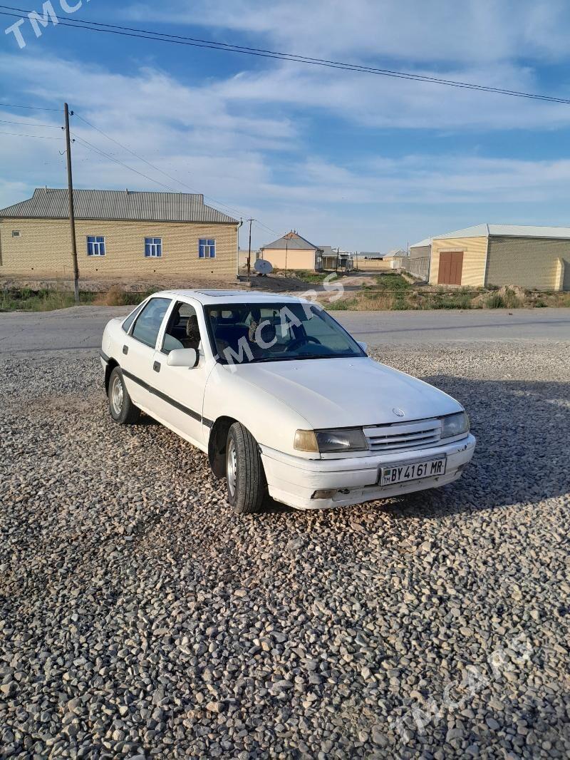 Opel Vectra 1991 - 25 000 TMT - Мары - img 2