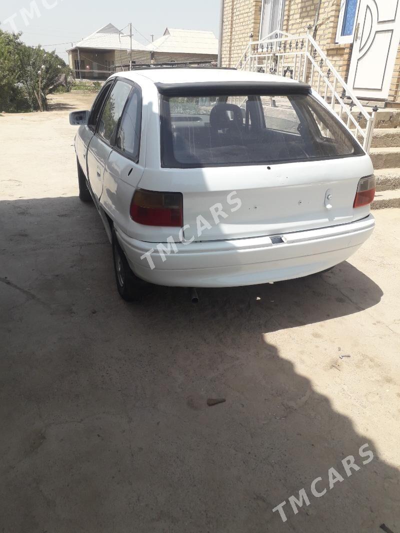 Opel Astra 1992 - 16 000 TMT - Мары - img 2