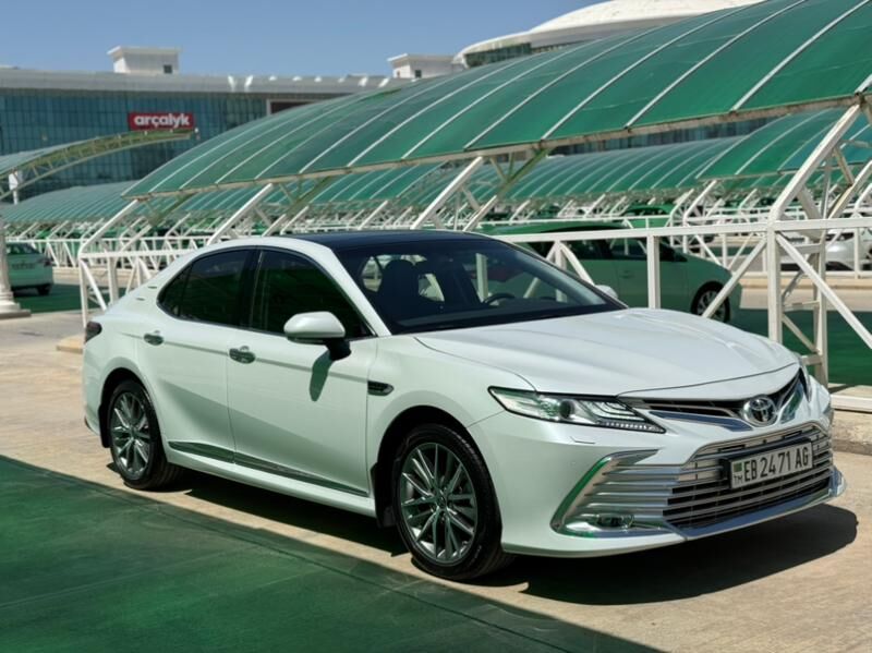 Toyota Camry 2023 - 669 000 TMT - Aşgabat - img 10