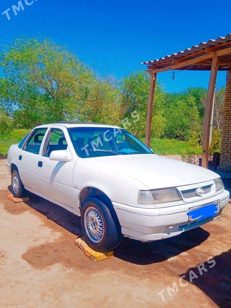 Opel Vectra 1992 - 13 000 TMT - Болдумсаз - img 2