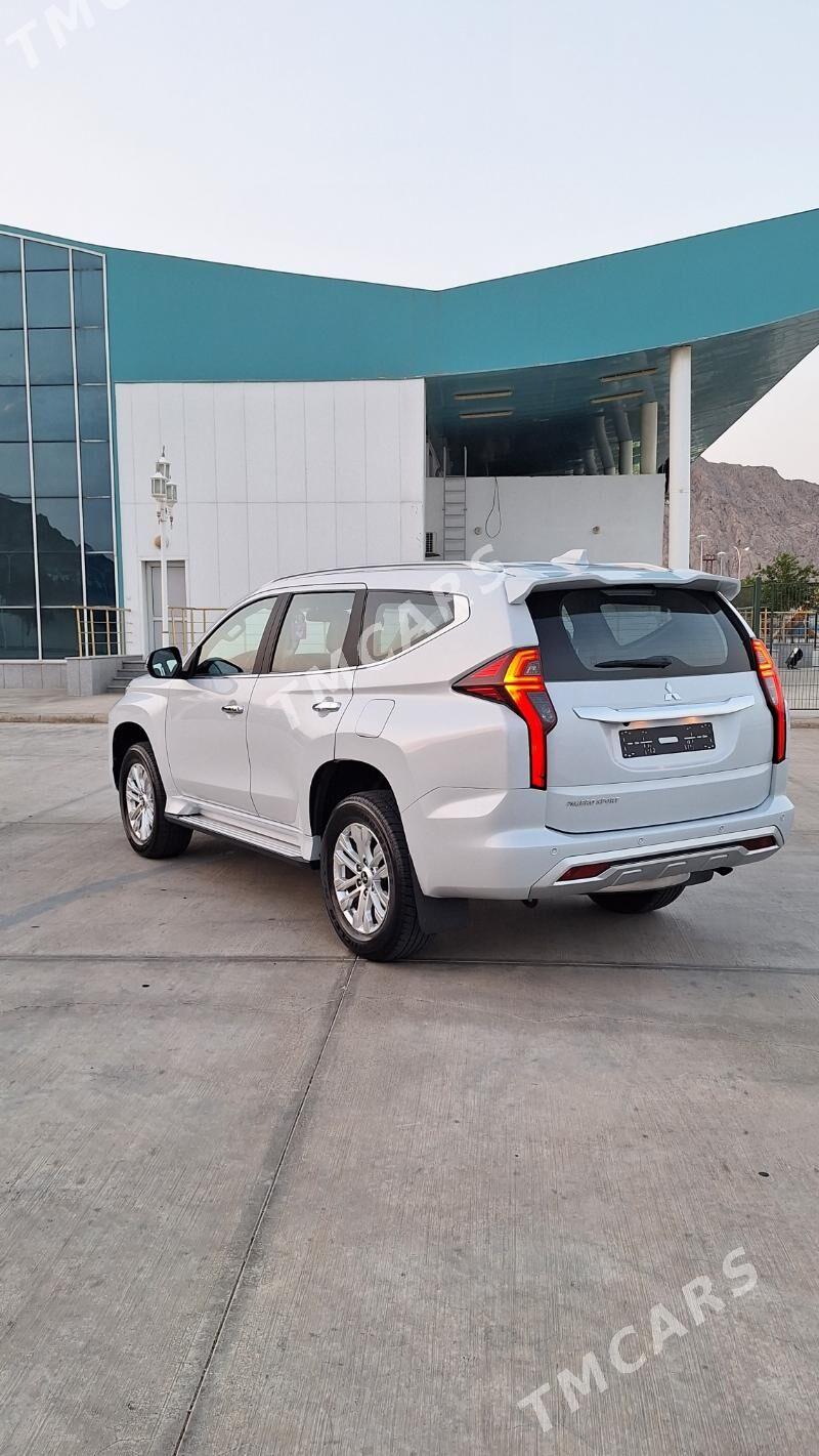 Mitsubishi Pajero 2020 - 450 000 TMT - Туркменбаши - img 3