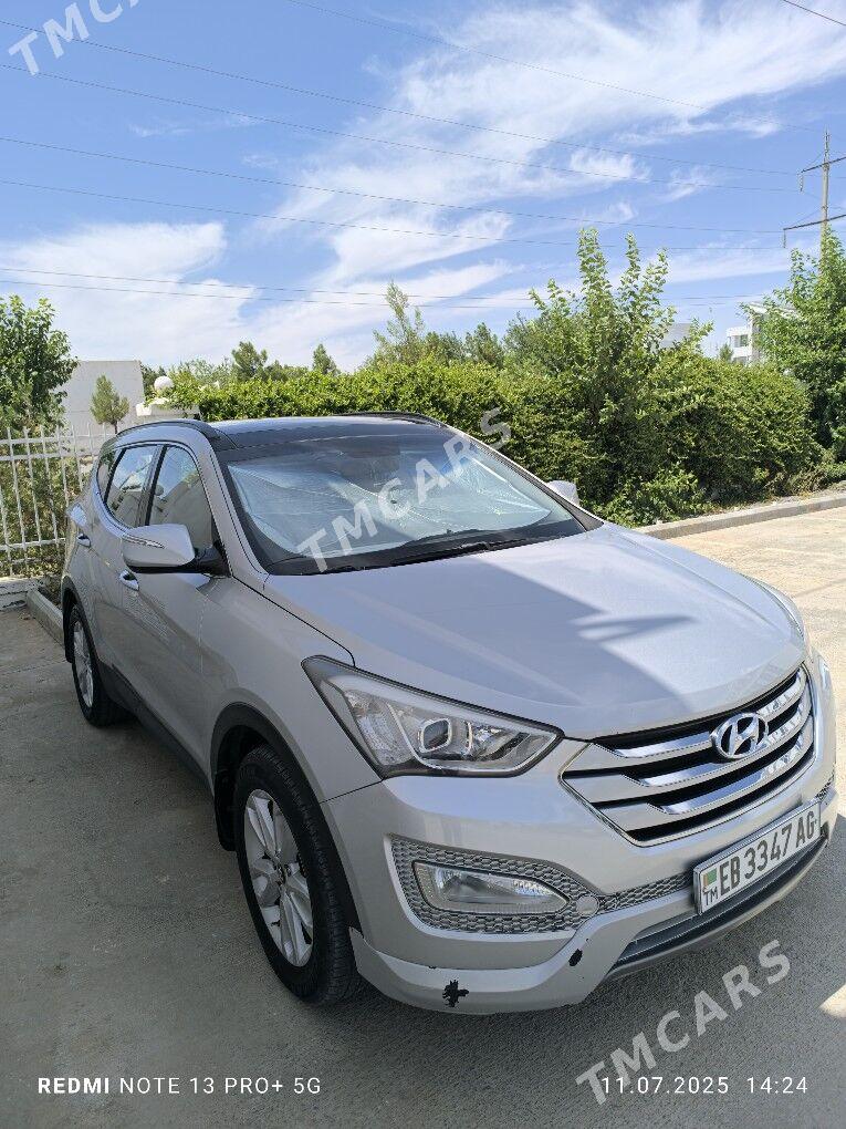 Hyundai Santa Fe 2013 - 230 000 TMT - Ашхабад - img 4
