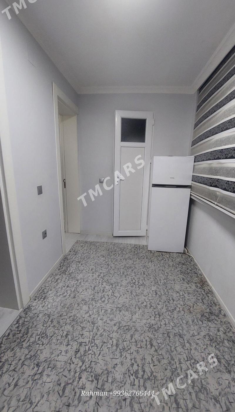 SIRKYŇ ÝANY MEJLAUKA KÖÇE 42-KWADRAT 1-ETAJ - Aşgabat - img 4