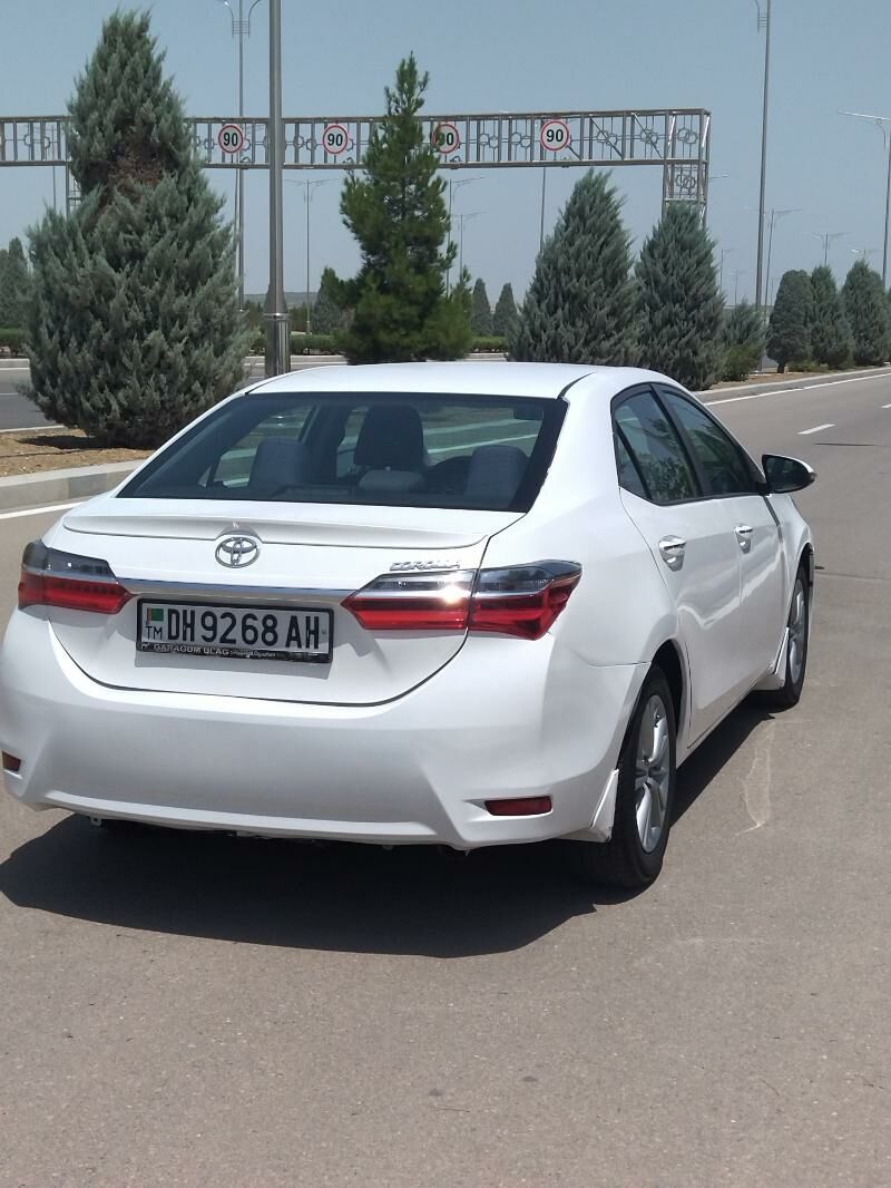 Toyota Corolla 2018 - 210 000 TMT - Aşgabat - img 5
