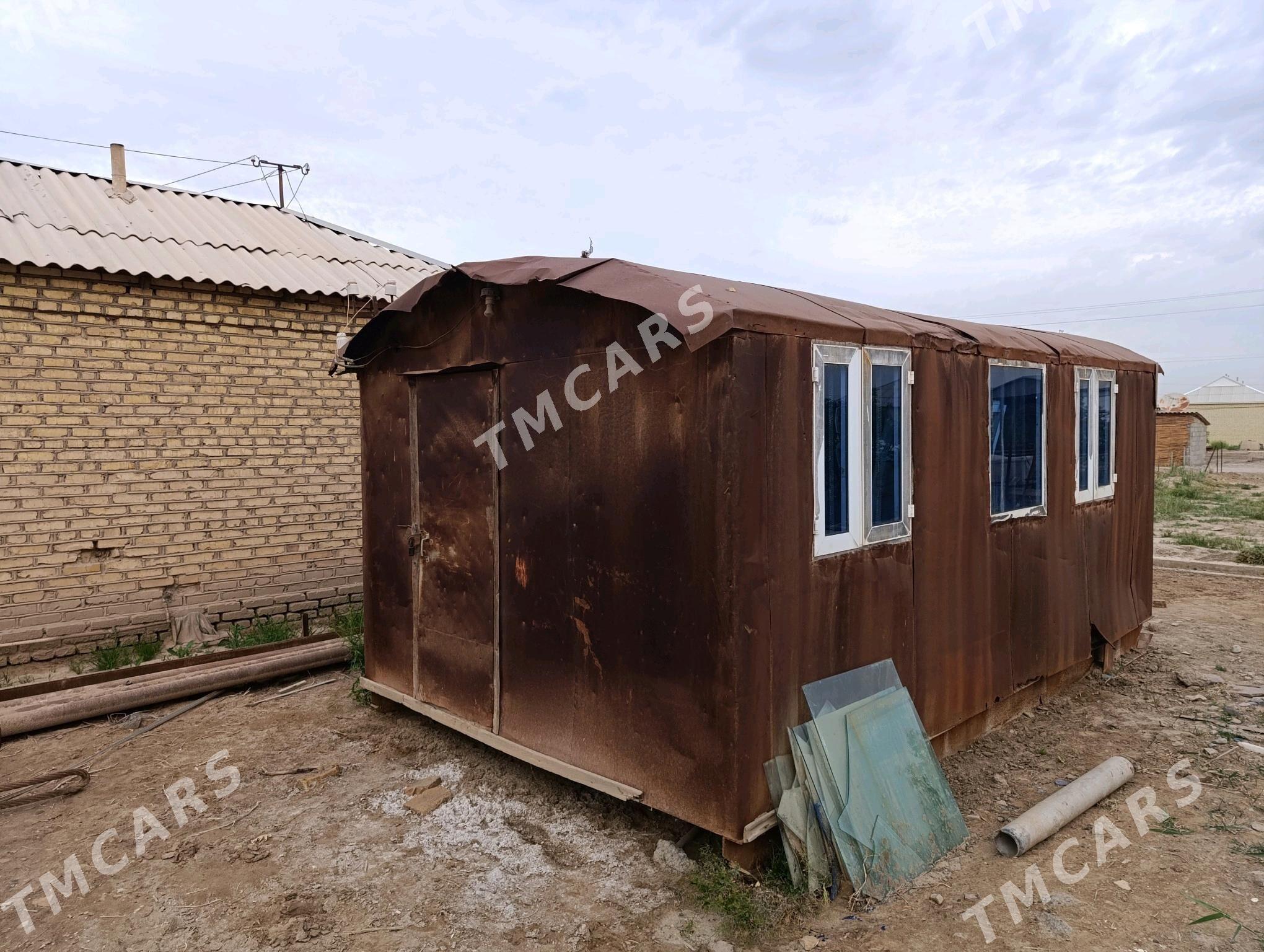 wagon - Mary - img 2