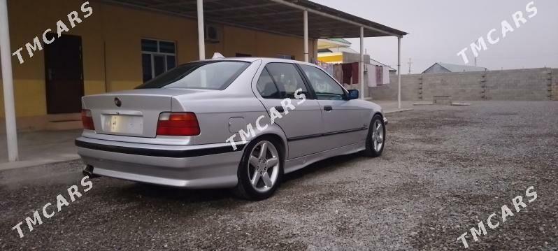 BMW 3 Series 1992 - 55 000 TMT - Кипджак - img 3