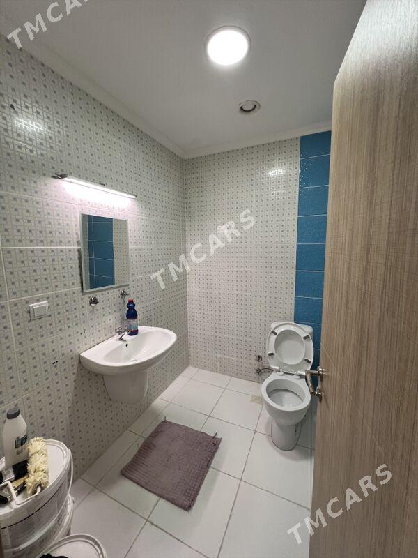 Arenda Kwartira - Мир 8 - img 3