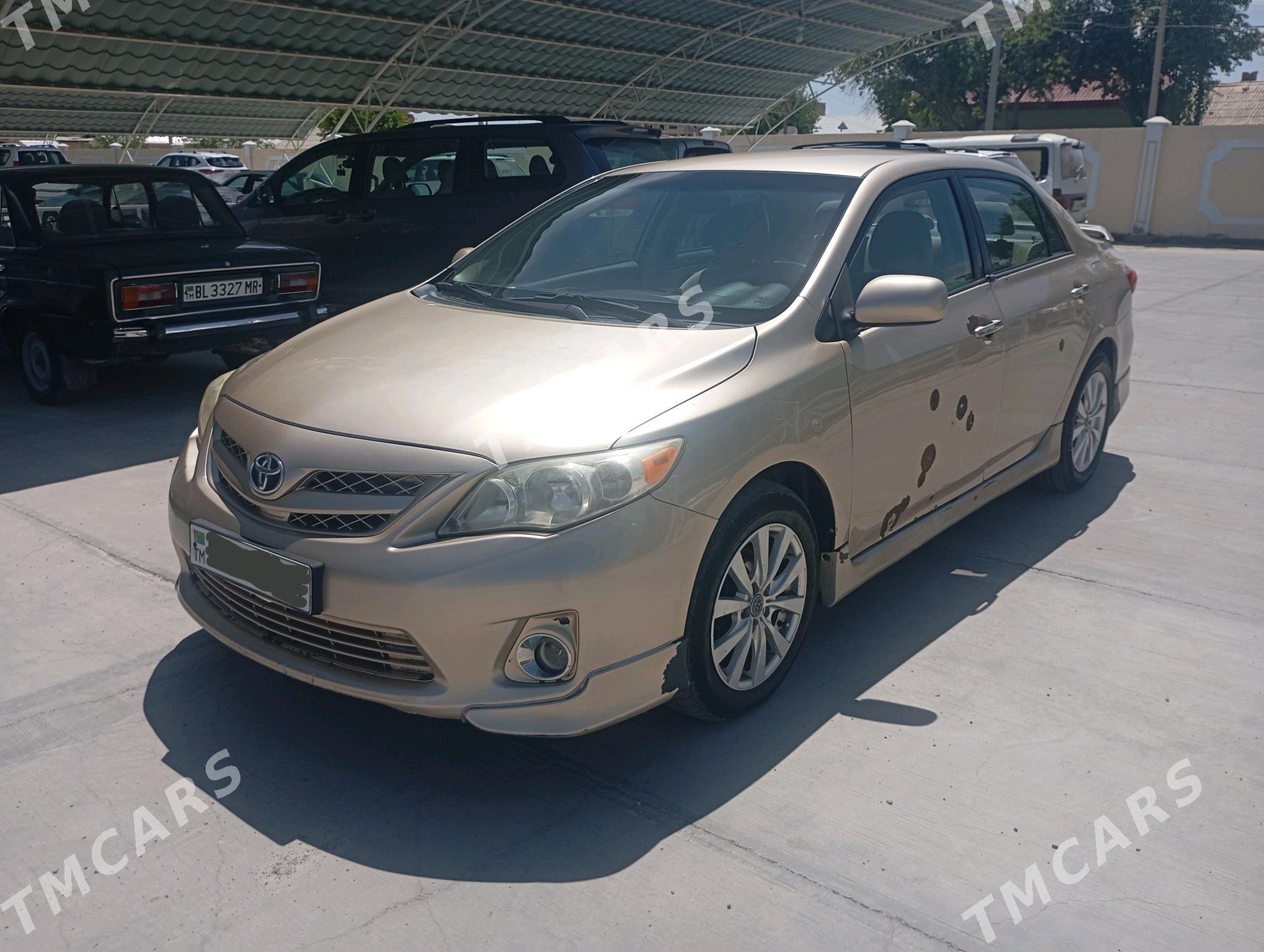 Toyota Corolla 2011 - 130 000 TMT - Baýramaly - img 4
