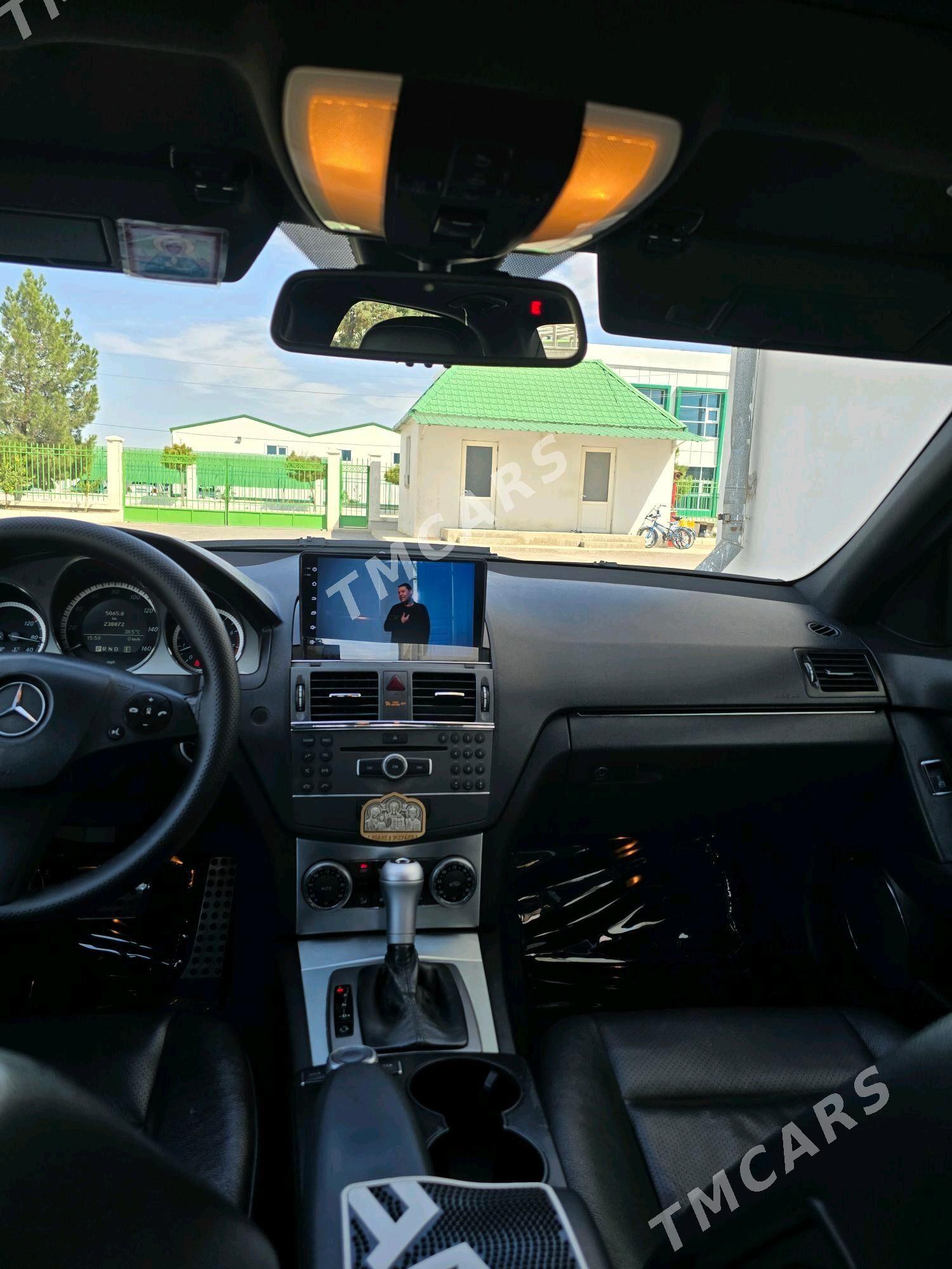Mercedes-Benz C300 2010 - 225 000 TMT - Ашхабад - img 9
