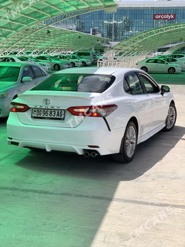 Toyota Camry 2018 - 280 000 TMT - Aşgabat - img 9
