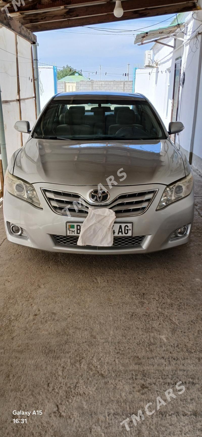 Toyota Camry 2009 - 145 000 TMT - Büzmeýin - img 3