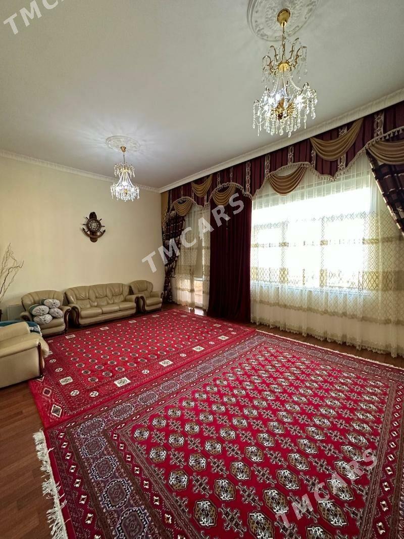 Podwoýski elitka 3 kom 180m². - ул. Подвойского (Битарап Туркменистан шаёлы) - img 2