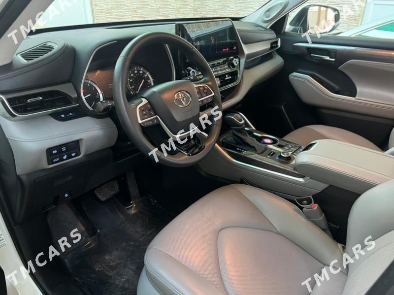 Toyota Highlander 2022 - 690 000 TMT - Änew - img 4