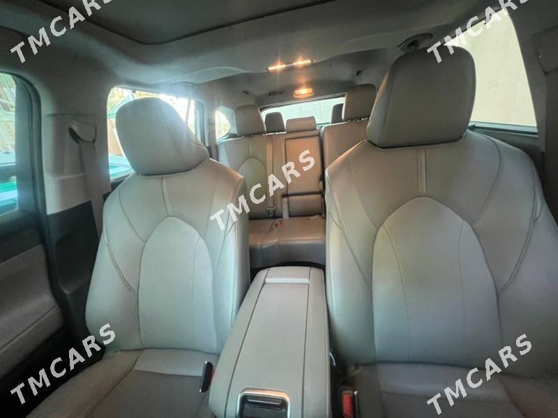 Toyota Highlander 2022 - 690 000 TMT - Änew - img 7