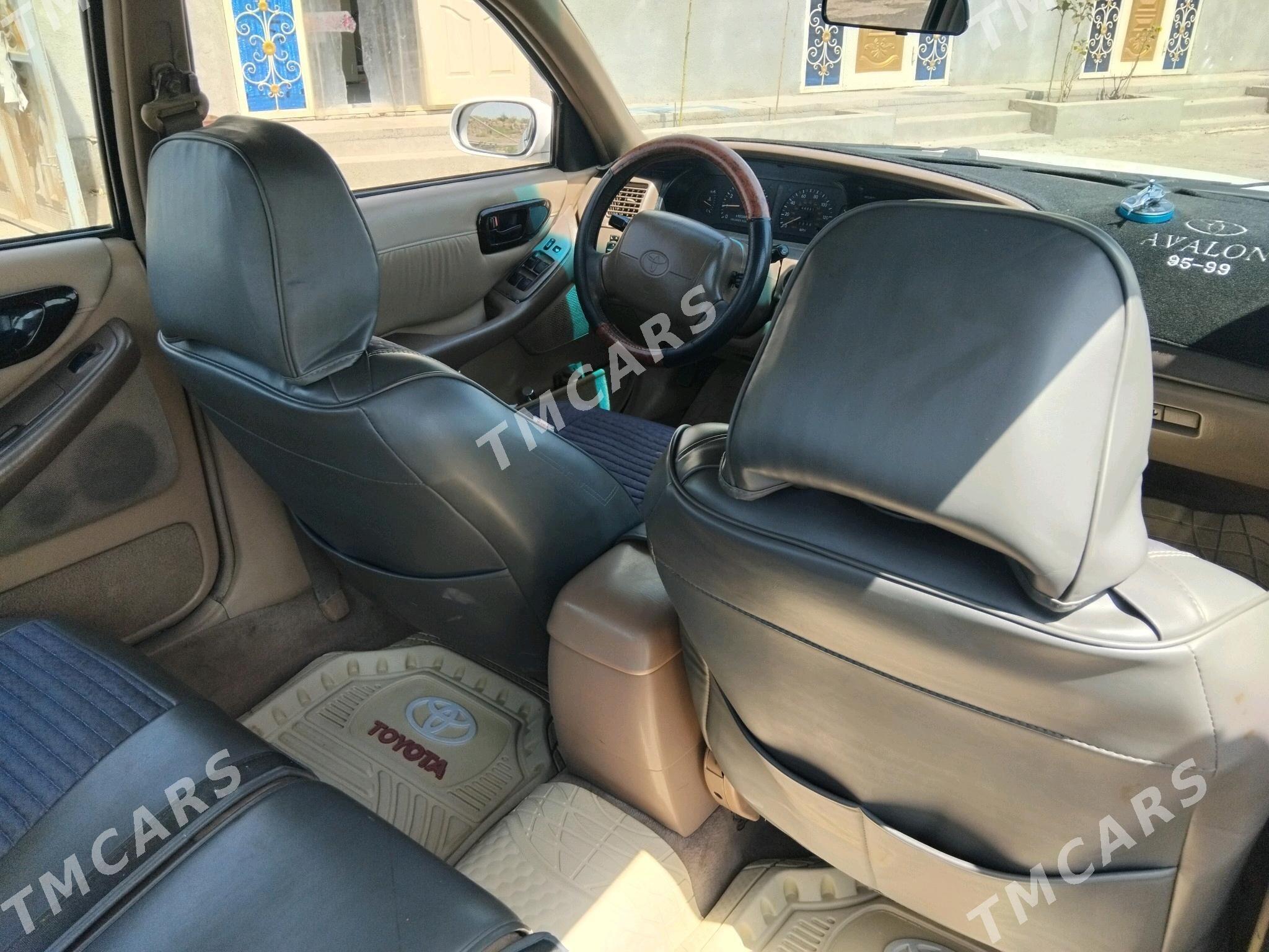 Toyota Avalon 1996 - 110 000 TMT - Сакар - img 5