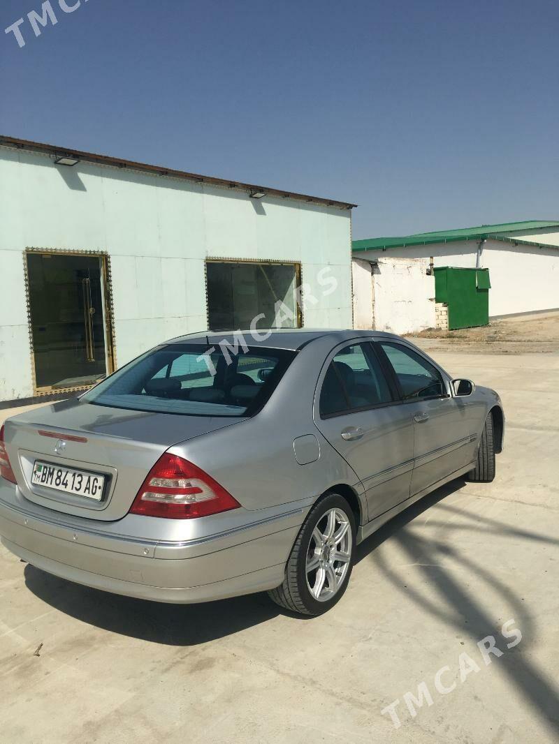 Mercedes-Benz C320 2003 - 120 000 TMT - Aşgabat - img 4