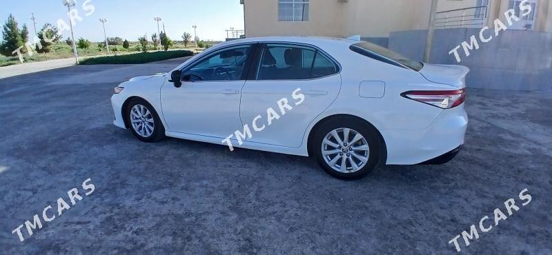 Toyota Camry 2020 - 314 000 TMT - Гарабекевюл - img 3