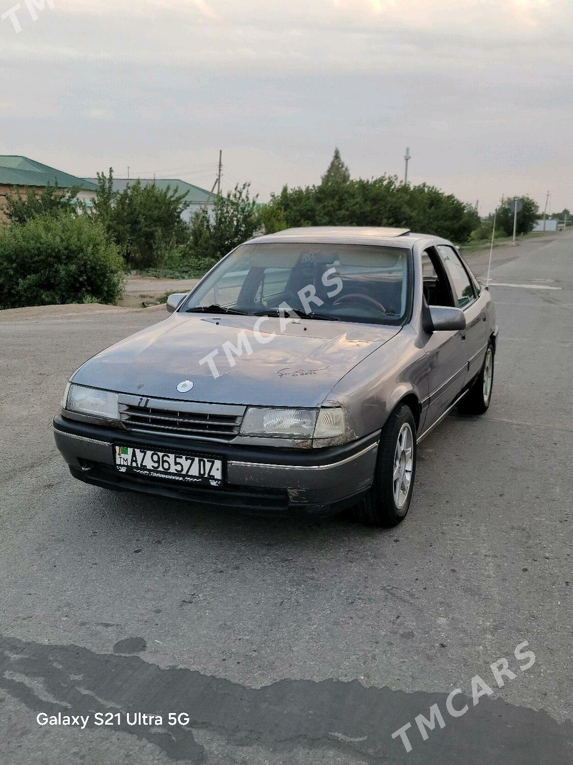 Opel Vectra 1989 - 30 000 TMT - Дашогуз - img 8