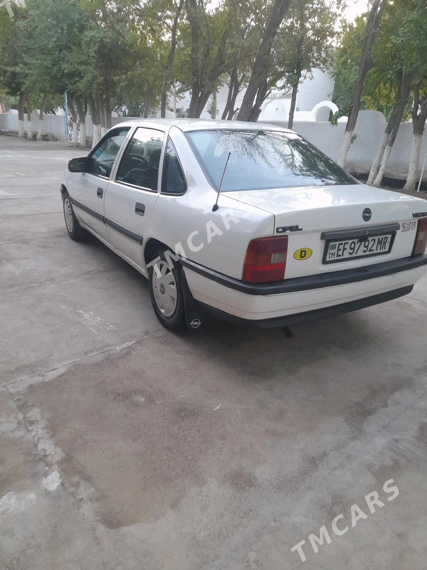 Opel Vectra 1989 - 30 000 TMT - Мары - img 7