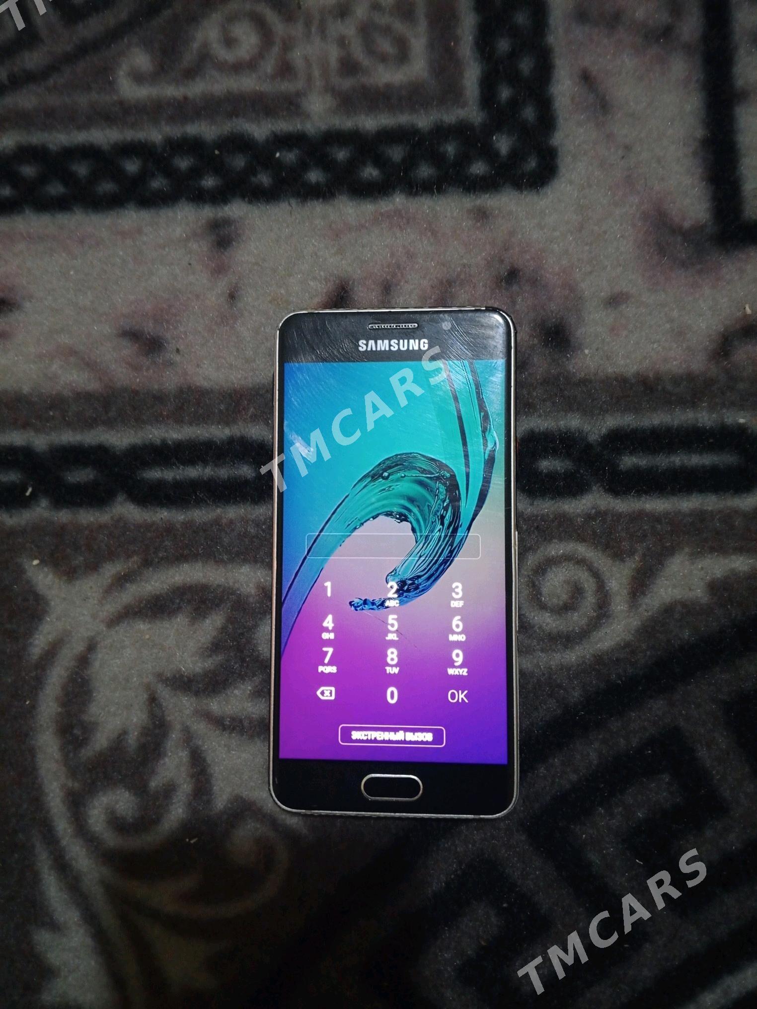 Samsung A  3 - Кёнеургенч - img 2
