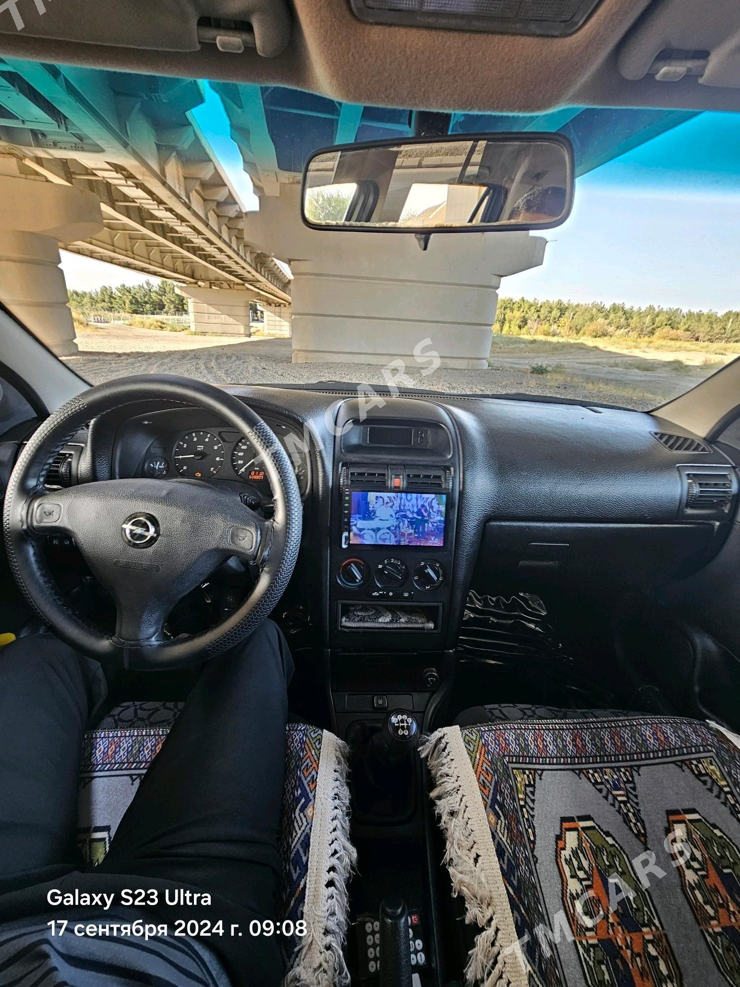 Opel Astra 2000 - 90 000 TMT - Гарадамак Шор - img 8