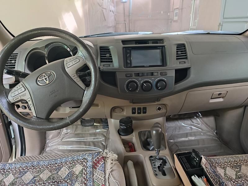 Toyota Fortuner 2011 - 280 000 TMT - Магданлы - img 5