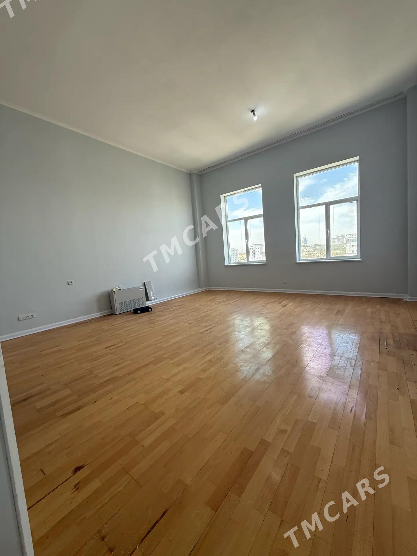 Podwoyskyy elitka 3 kom 175m2 - Aşgabat - img 10