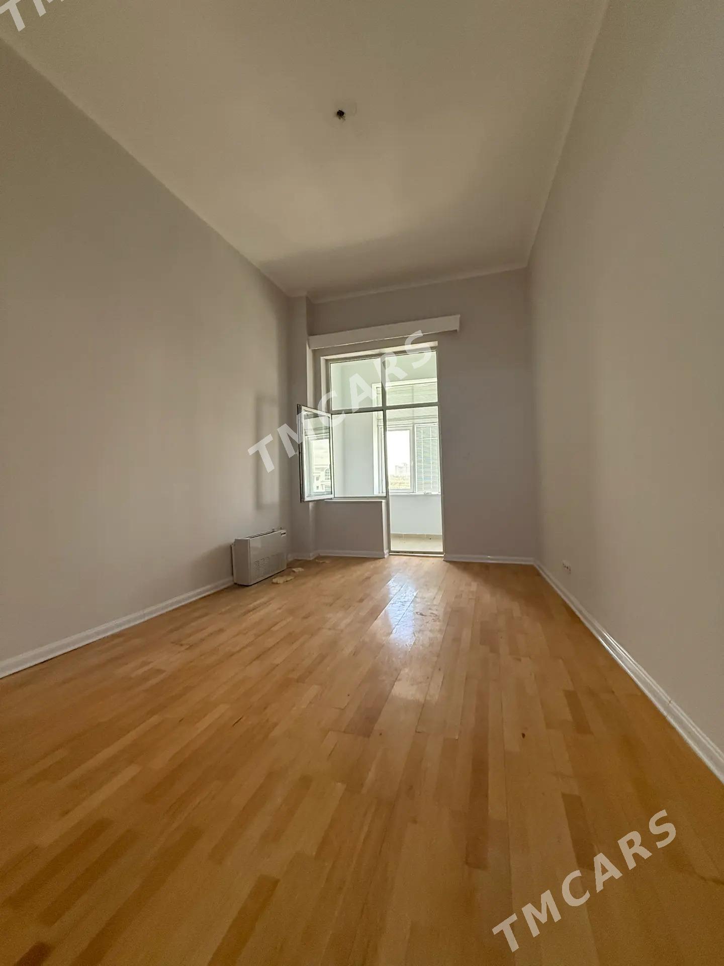 Podwoyskyy elitka 3 kom 175m2 - Aşgabat - img 3