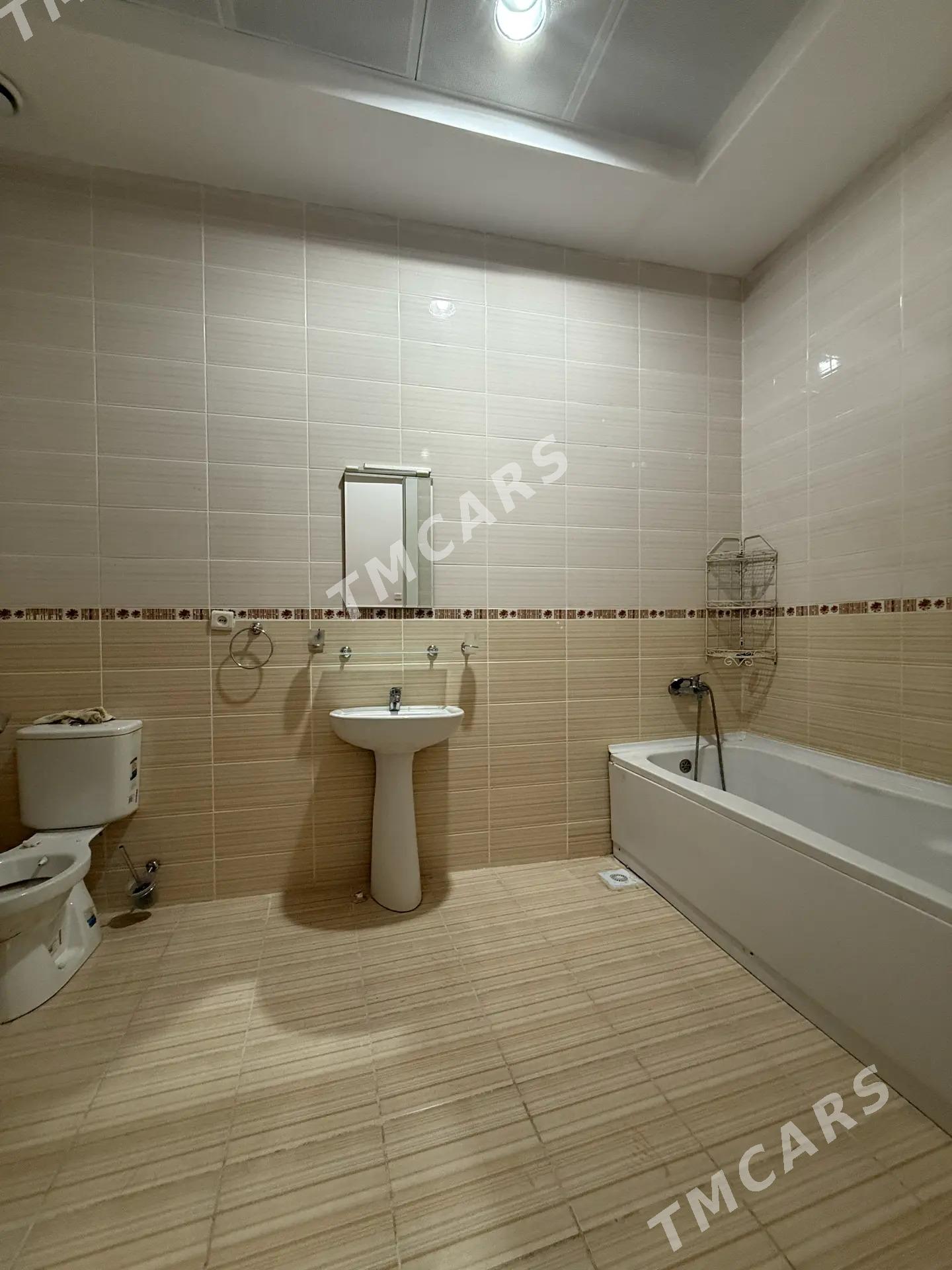 Podwoyskyy elitka 3 kom 175m2 - Aşgabat - img 8