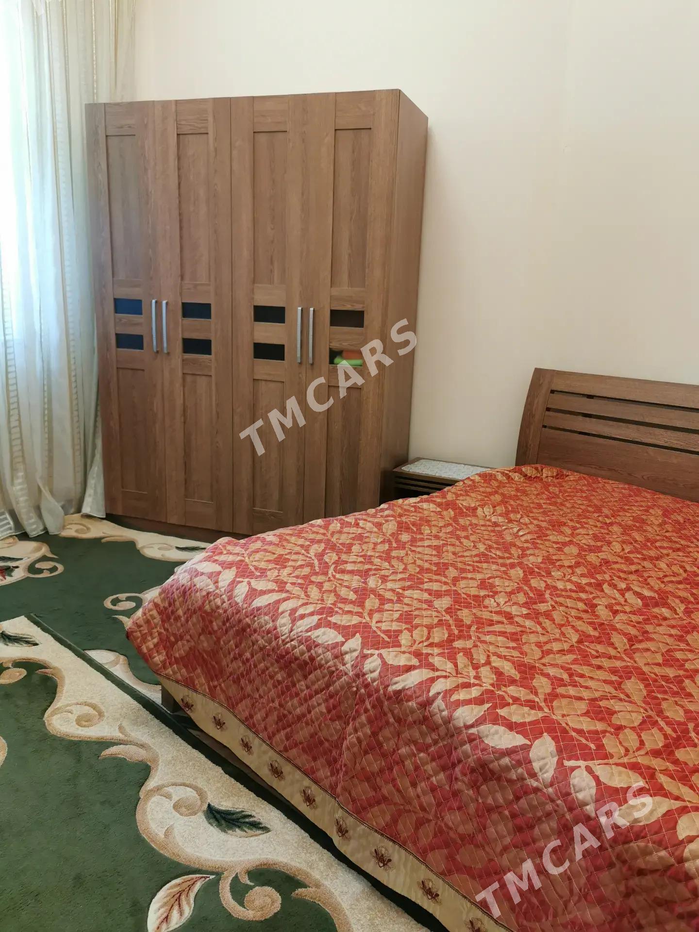 Аренда Подвойская 4 ком - Aşgabat - img 2