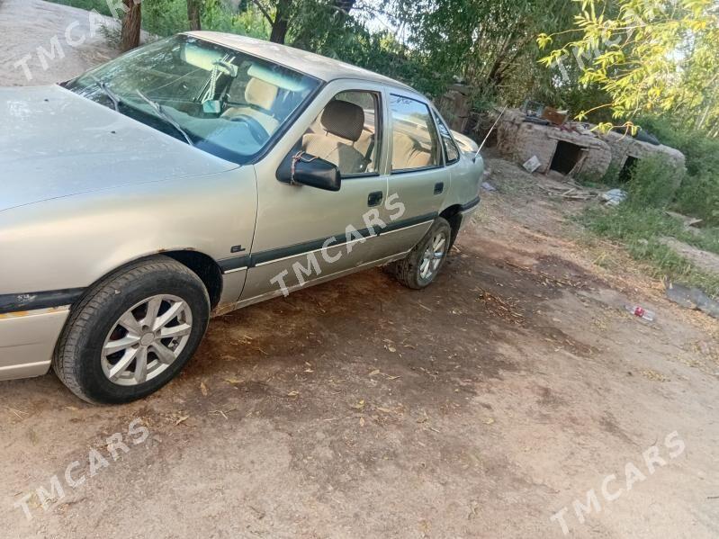 Opel Vectra 1991 - 18 000 TMT - Болдумсаз - img 2