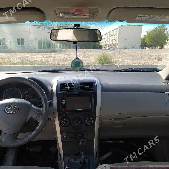Toyota Corolla 2008 - 120 000 TMT - Ак-Бугдайский этрап - img 4