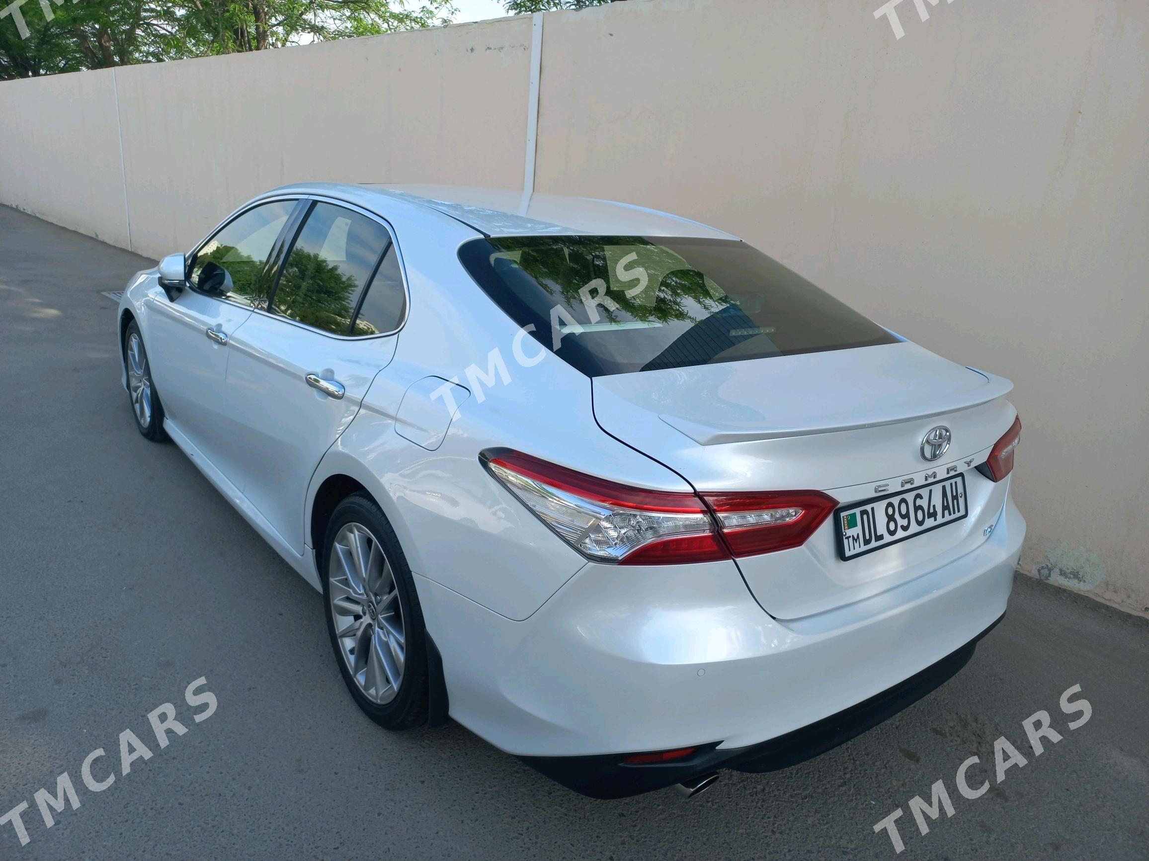 Toyota Camry 2020 - 480 000 TMT - Aşgabat - img 4