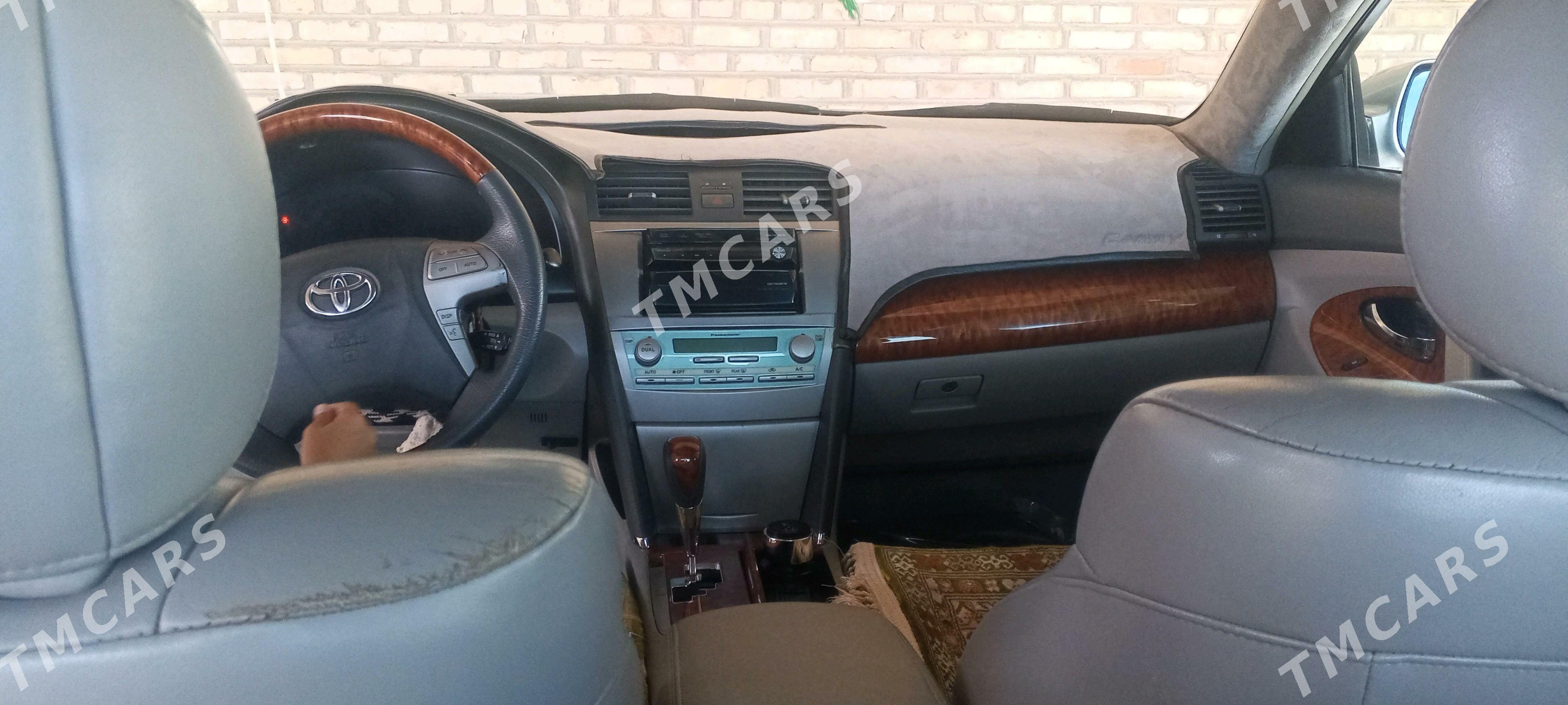 Toyota Camry 2007 - 200 000 TMT - Baýramaly - img 5