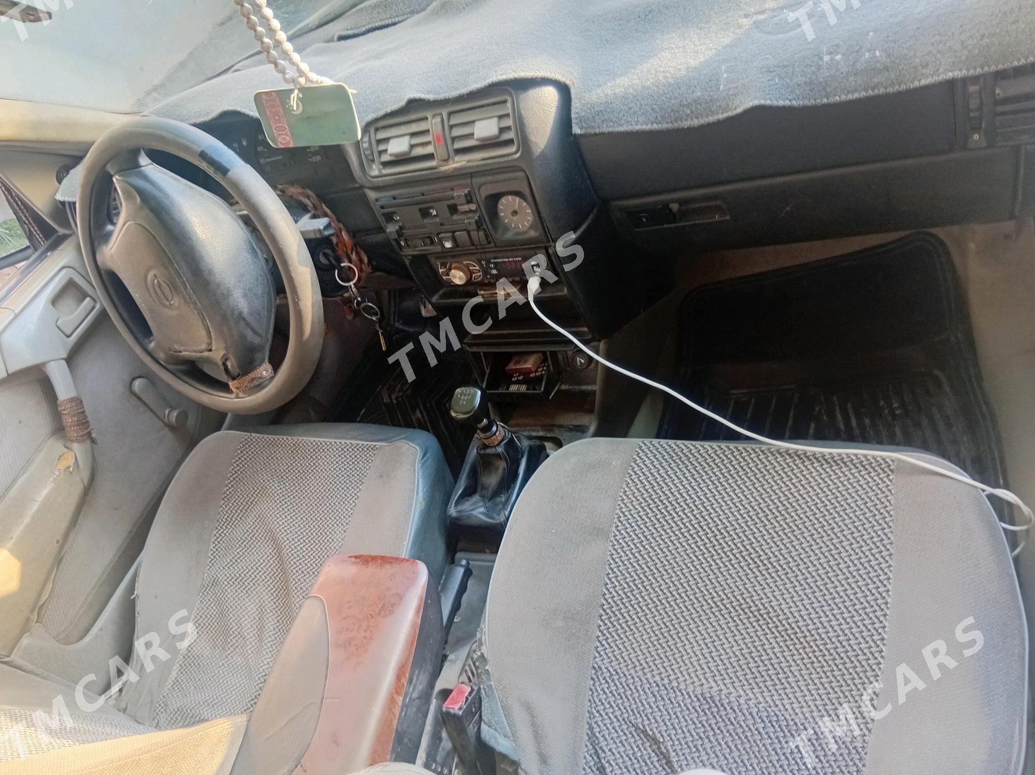 Opel Vectra 1991 - 18 000 TMT - Болдумсаз - img 4