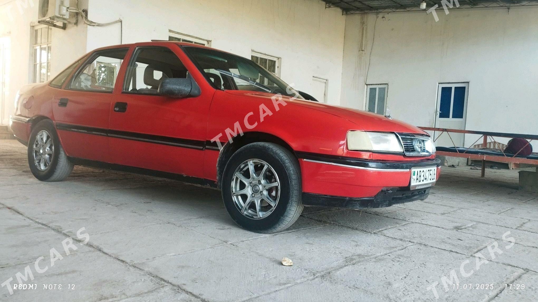 Opel Vectra 1989 - 20 000 TMT - Dänew - img 3