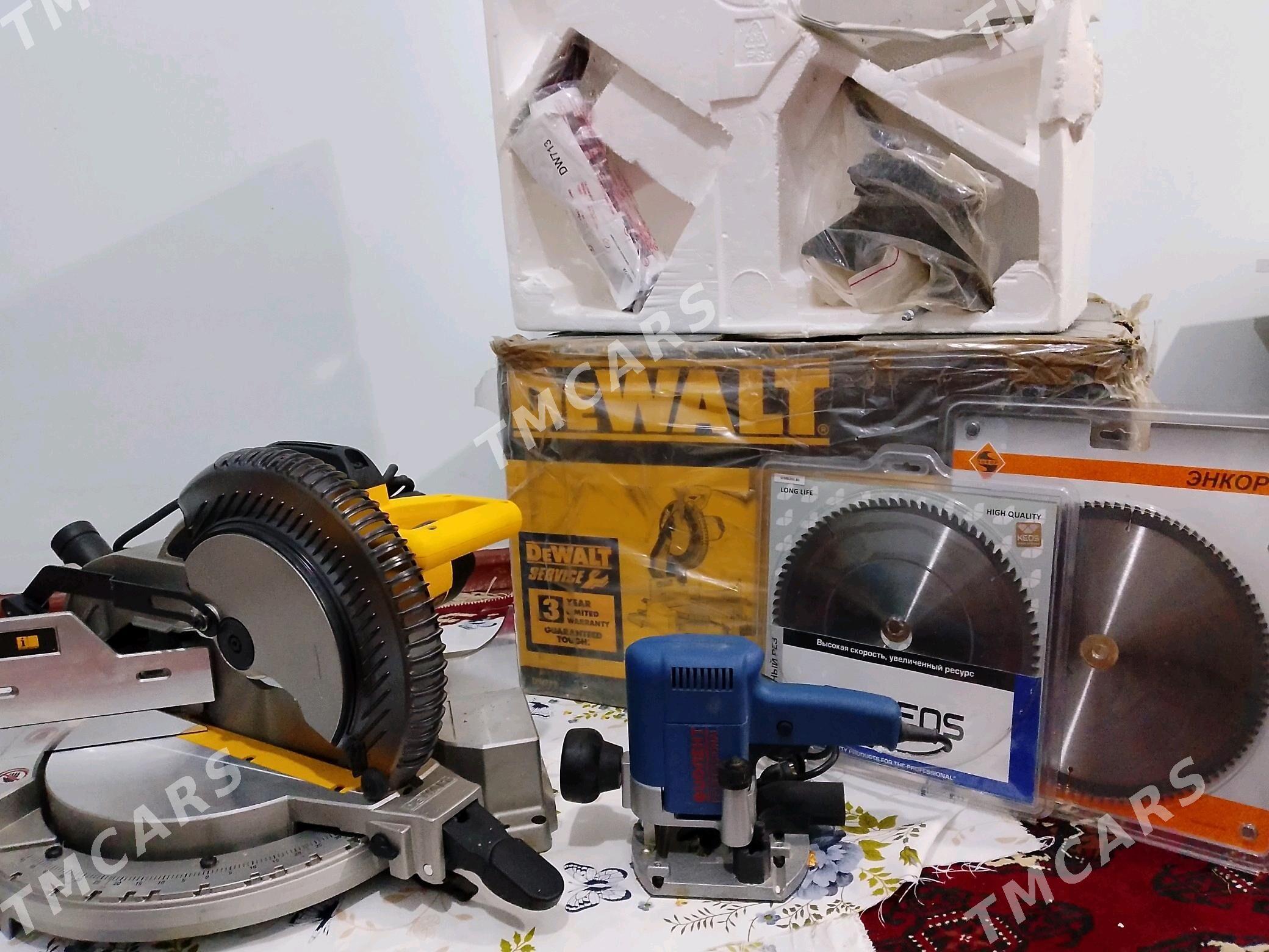 Bas kesme DeWALT DW713-KS - Türkmengala - img 3