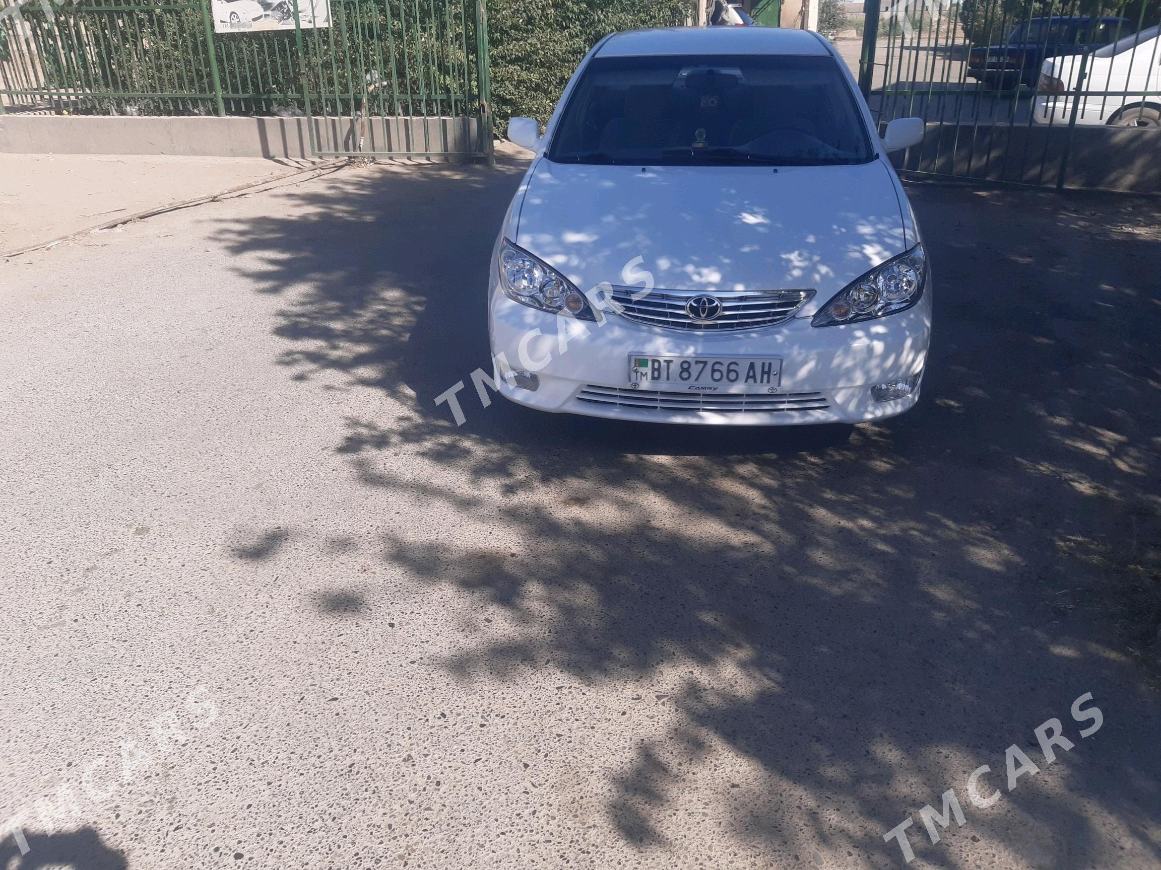 Toyota Camry 2005 - 185 000 TMT - Теджен - img 4