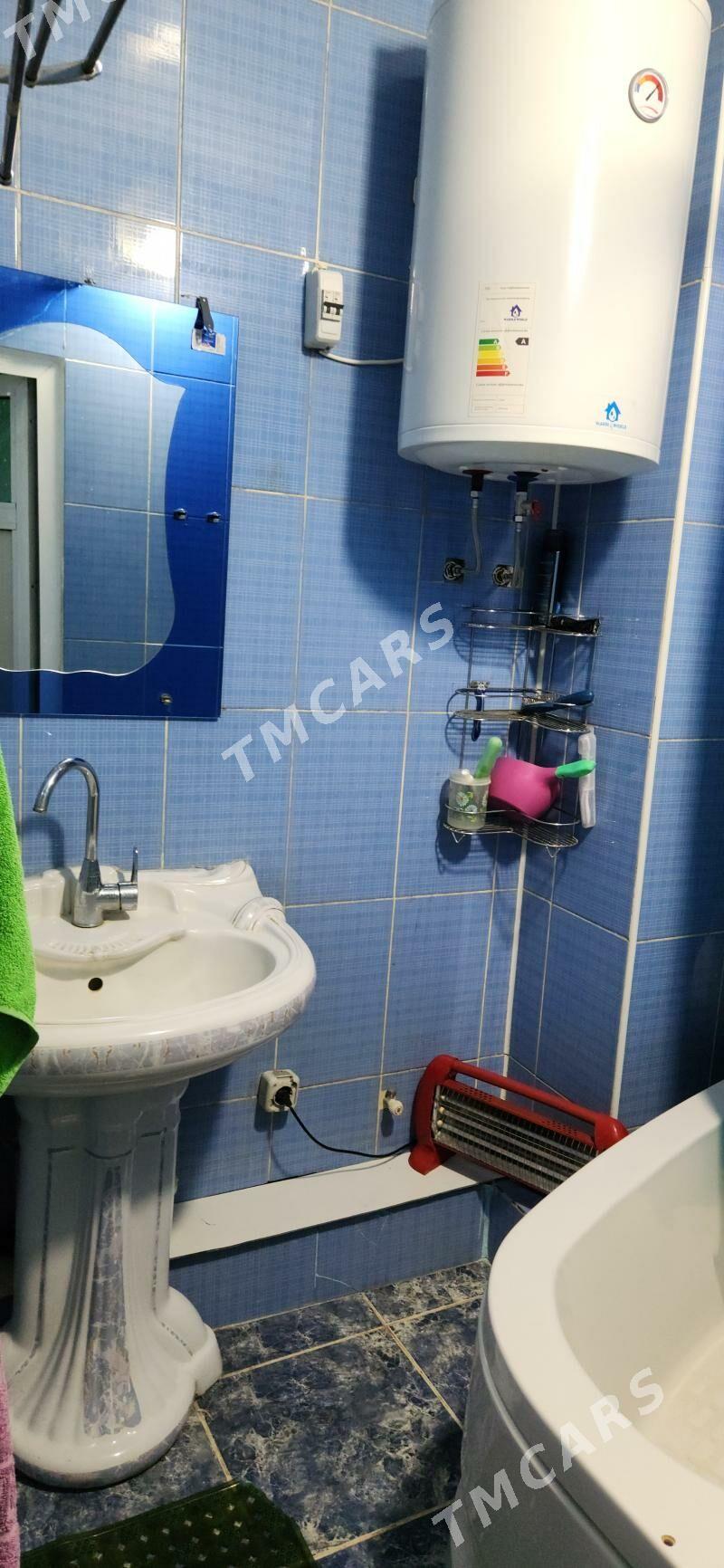4 KOMNAT GAGARINA - Gagarin köç, köne Howa menzili - img 10