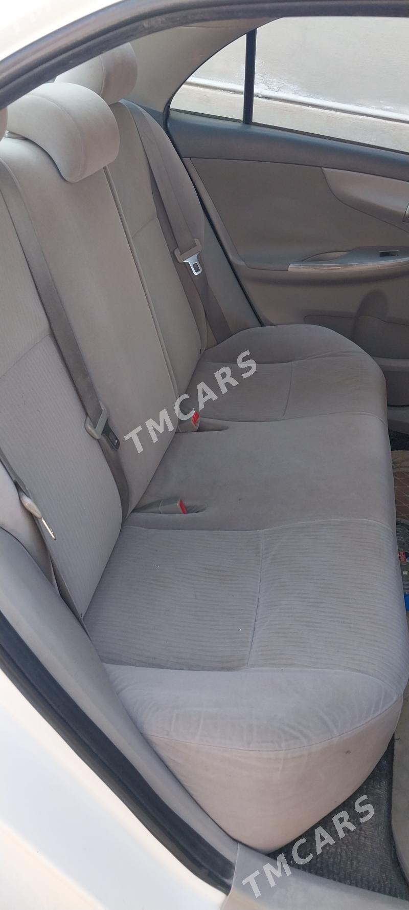 Toyota Corolla 2010 - 130 000 TMT - Туркменбаши - img 4