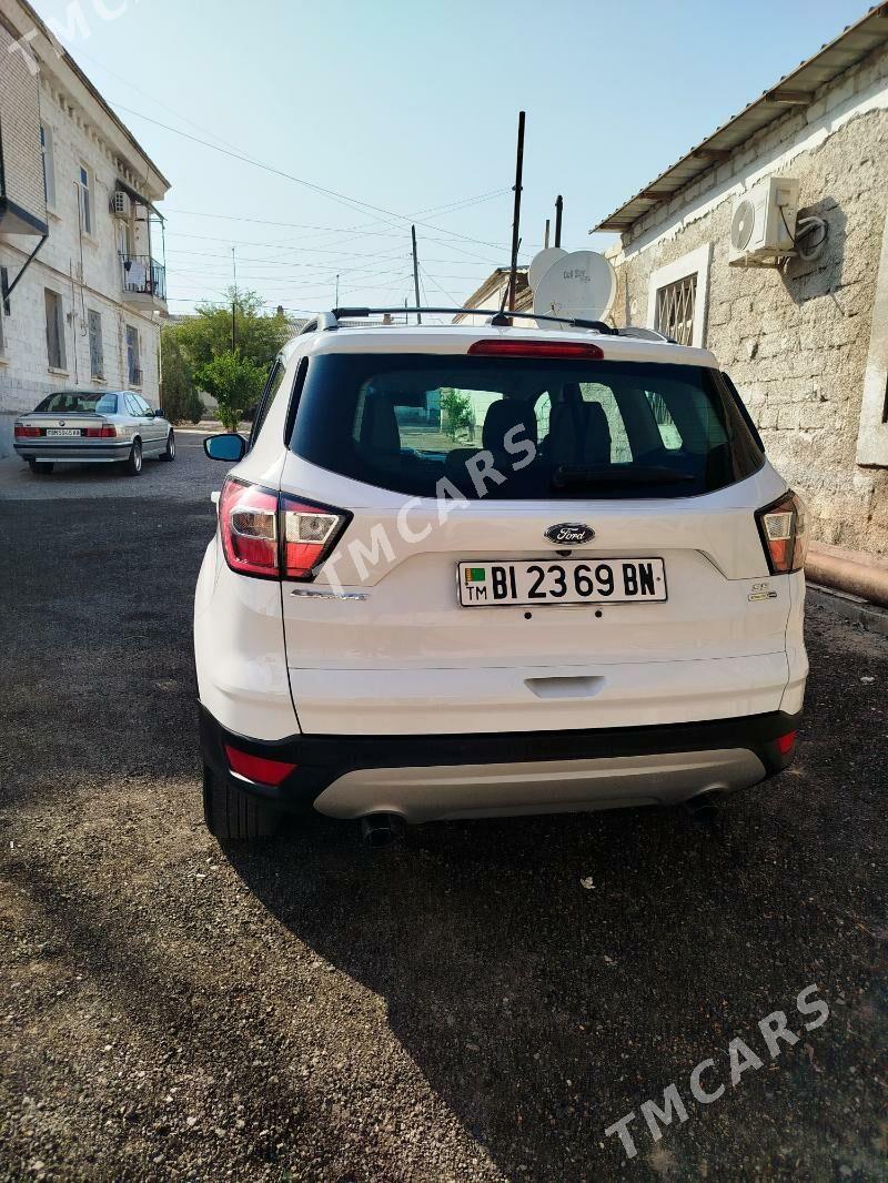 Ford Escape 2017 - 255 000 TMT - Туркменбаши - img 2