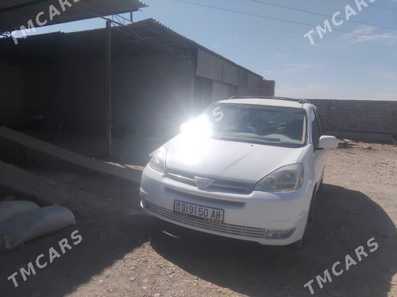 Toyota Sienna 2005 - 180 000 TMT - Теджен - img 3