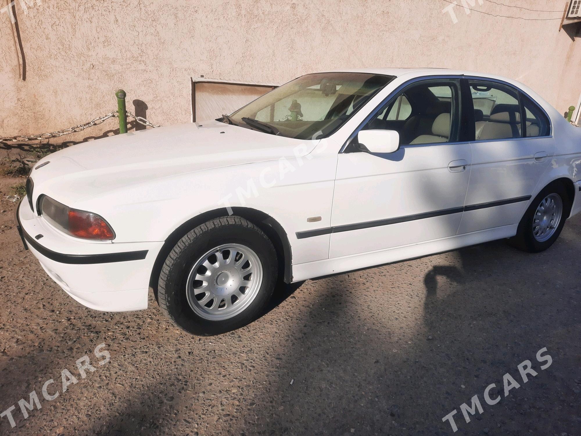 BMW 528 1999 - 120 000 TMT - Mary - img 5