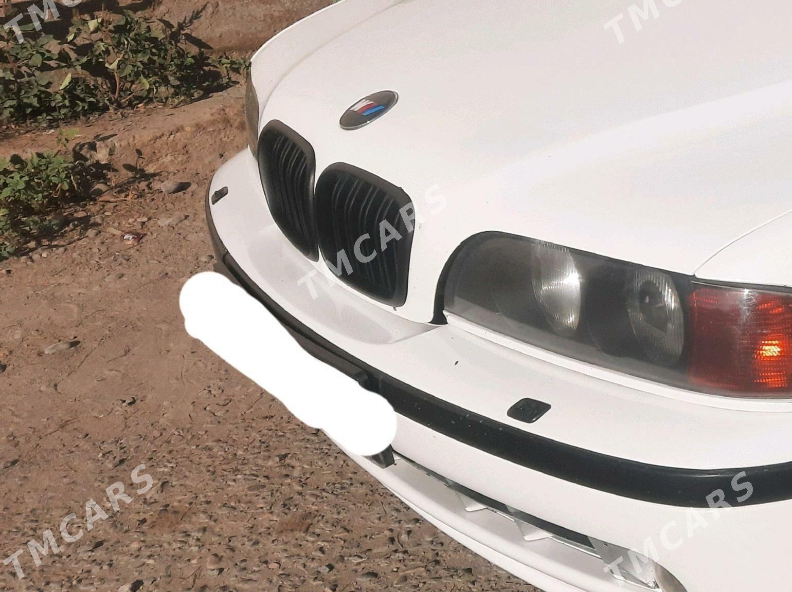 BMW 528 1999 - 120 000 TMT - Mary - img 2