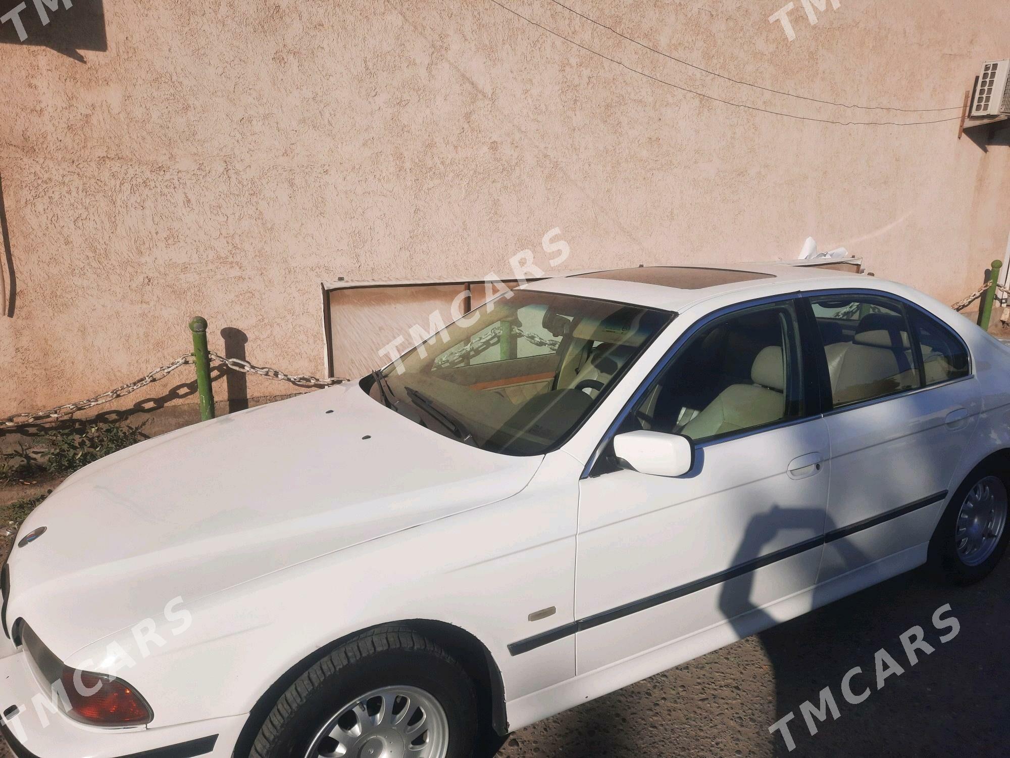 BMW 528 1999 - 120 000 TMT - Mary - img 3