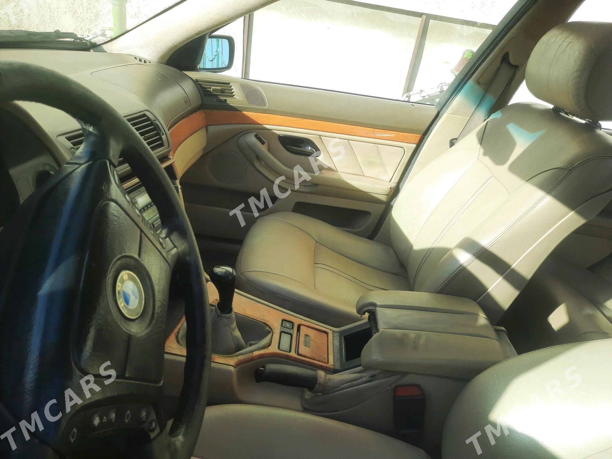 BMW 528 1999 - 120 000 TMT - Mary - img 6