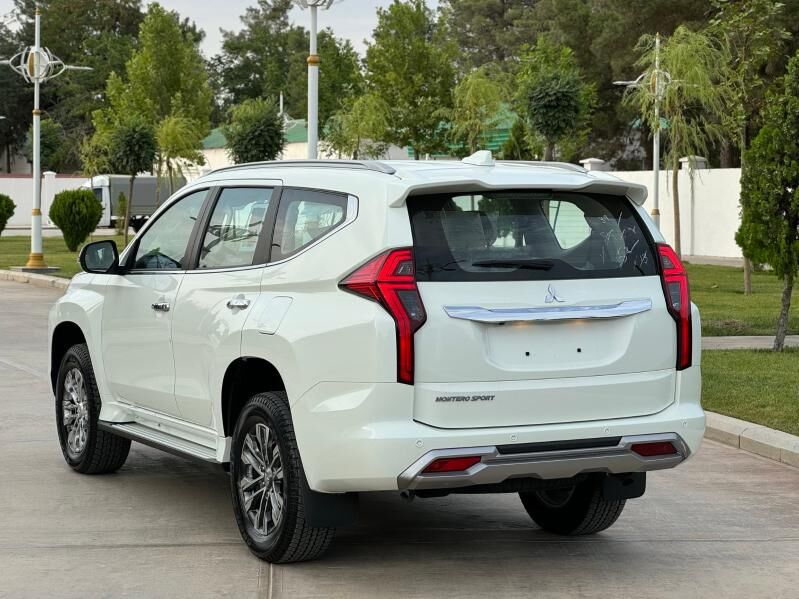 Mitsubishi Montero Sport 2023 - 560 000 TMT - Ашхабад - img 3