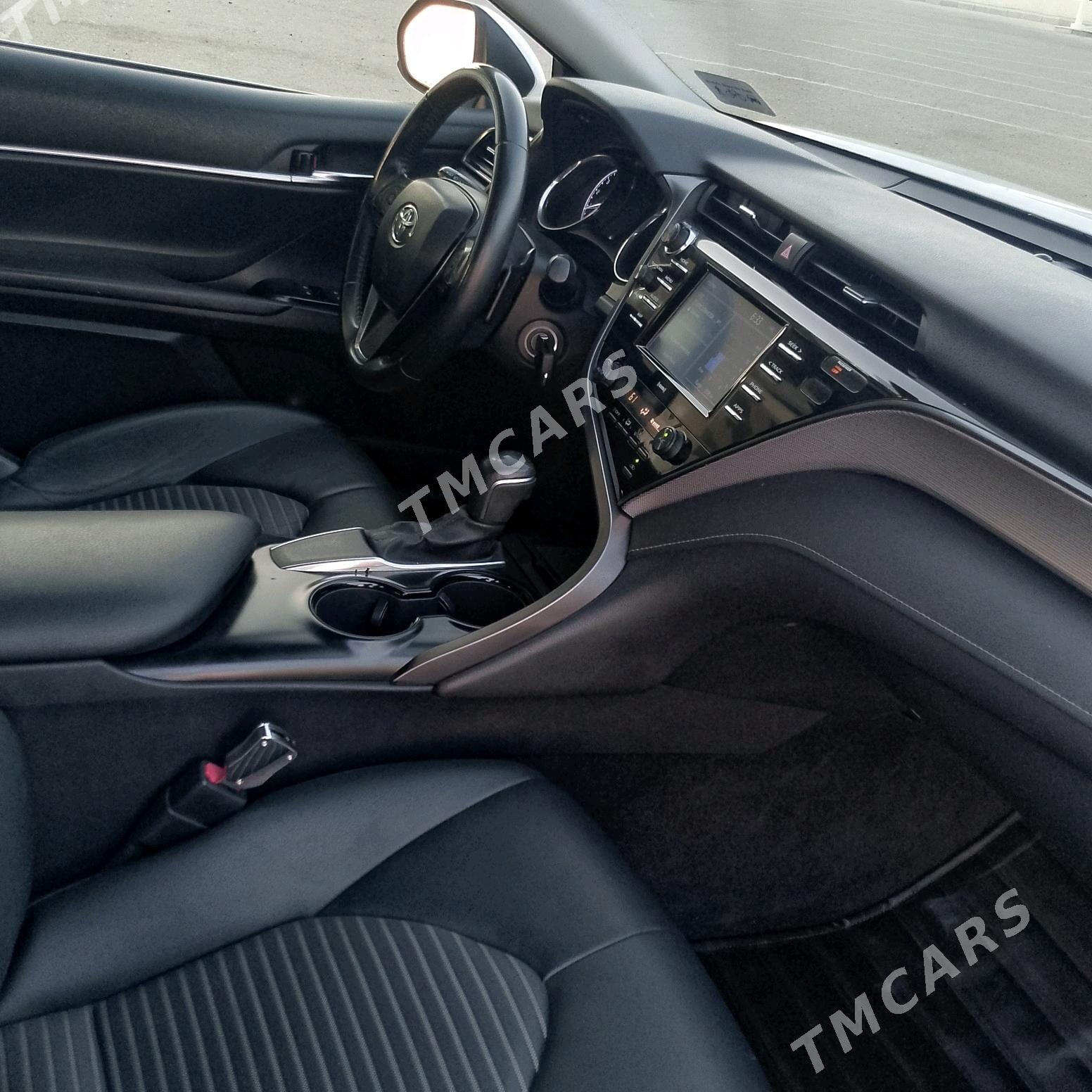 Toyota Camry 2020 - 300 000 TMT - Aşgabat - img 8