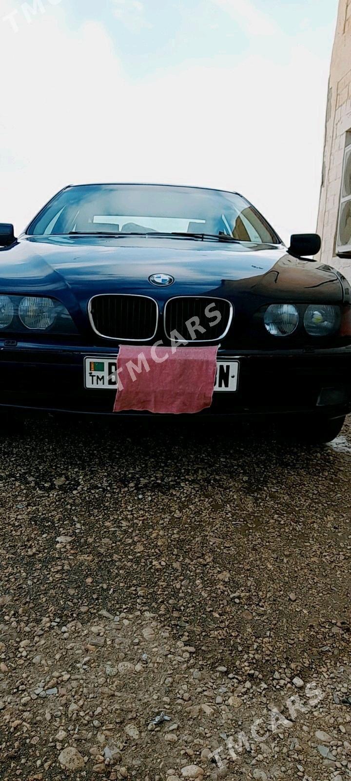 BMW 528 1996 - 78 000 TMT - Esenguly - img 6